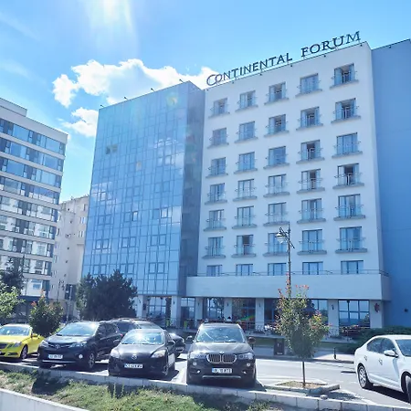 מלון Continental Forum