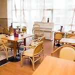 Continental Forum Hotel 4*