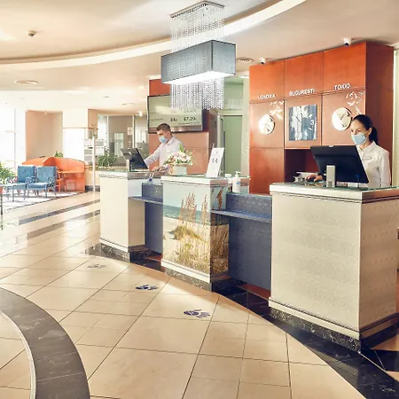 Hotel Continental Forum 4*