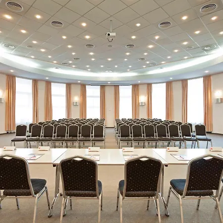 Continental Forum Hotel