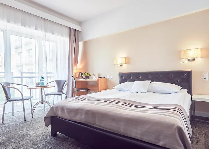 Continental Forum Hotel